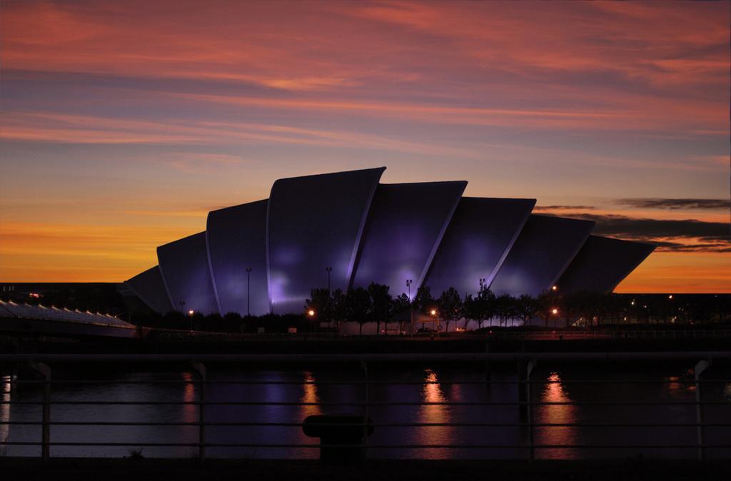 River Heights Glasgow Exterior foto